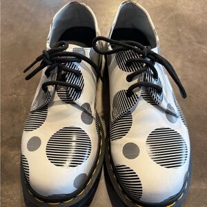 Dr. Martens White Leather Oxfords with Black Polka Stripe Print